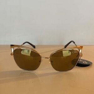 Quay Australia Sunglasses LANA
